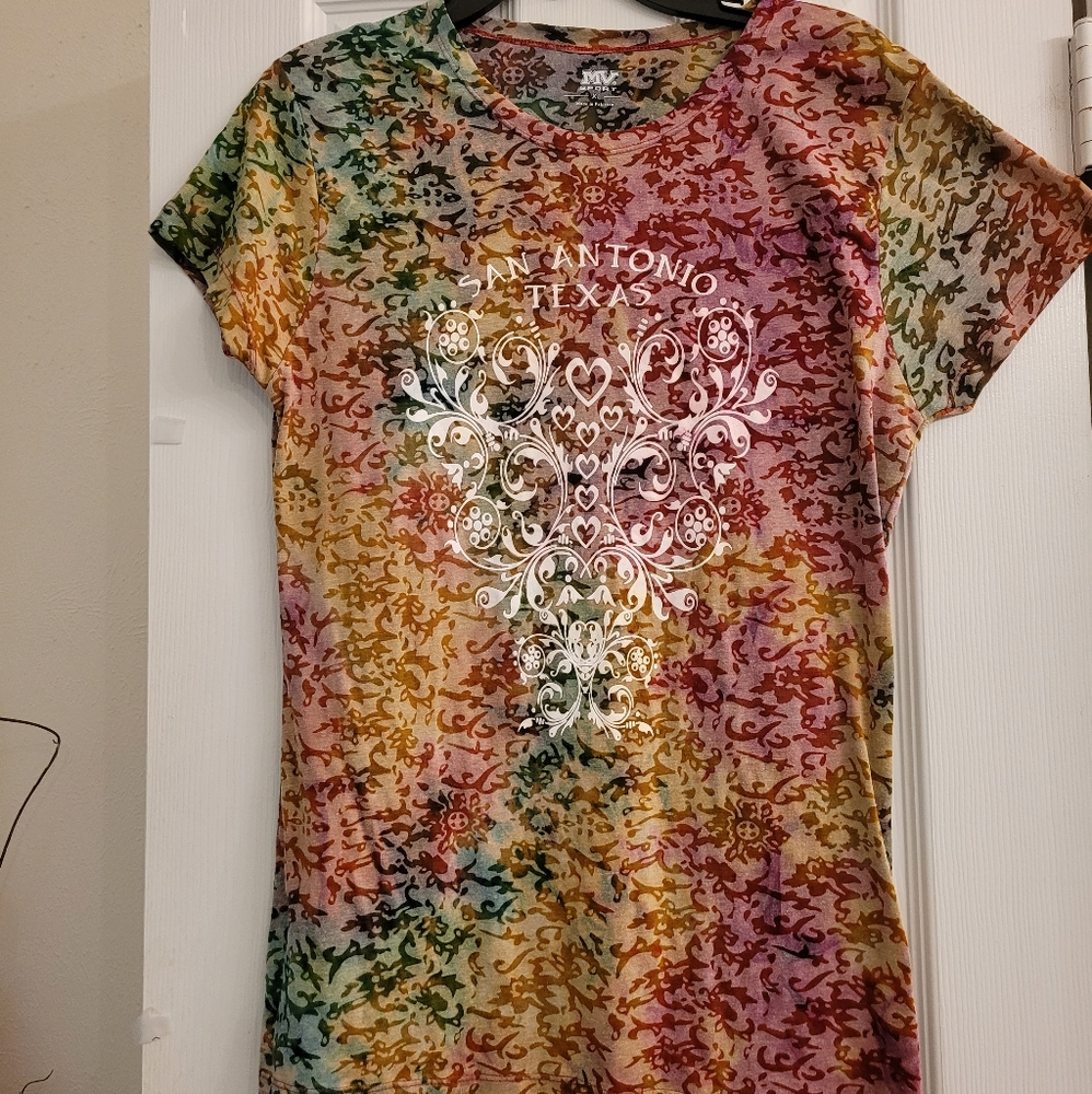 Juniors short sleeve top